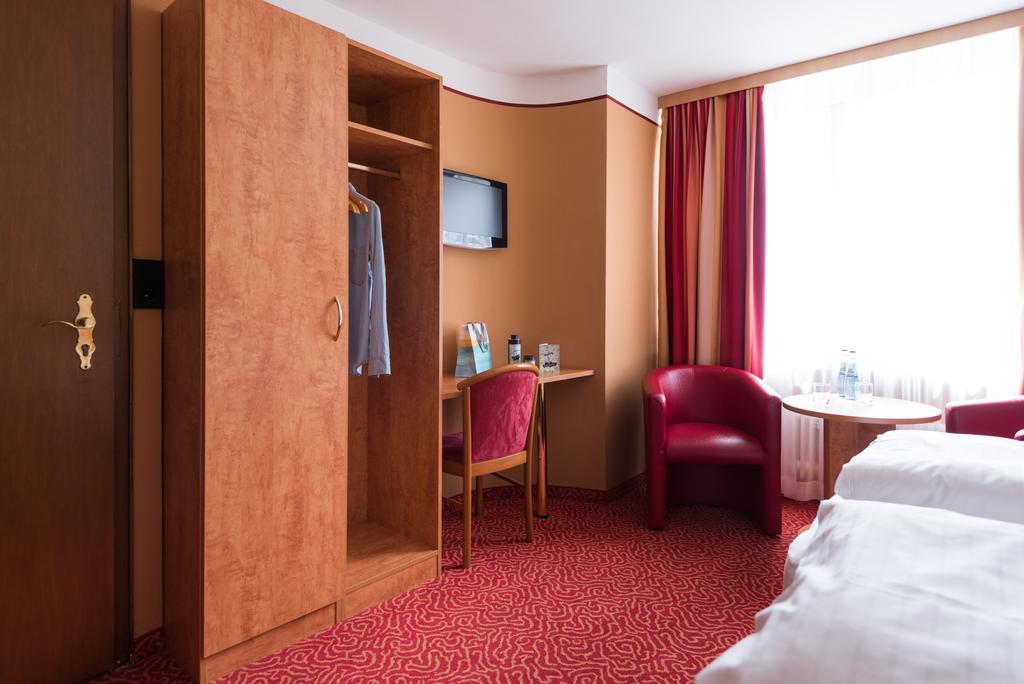 Buergerbraeu Hotel Uberlingen Luaran gambar